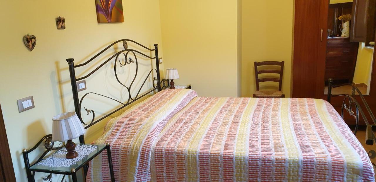 Agriturismo Il Casale Pica Posta Extérieur photo