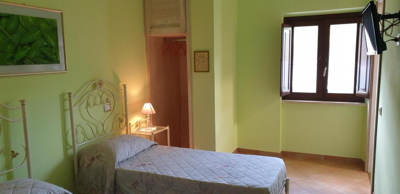 Agriturismo Il Casale Pica Posta Extérieur photo