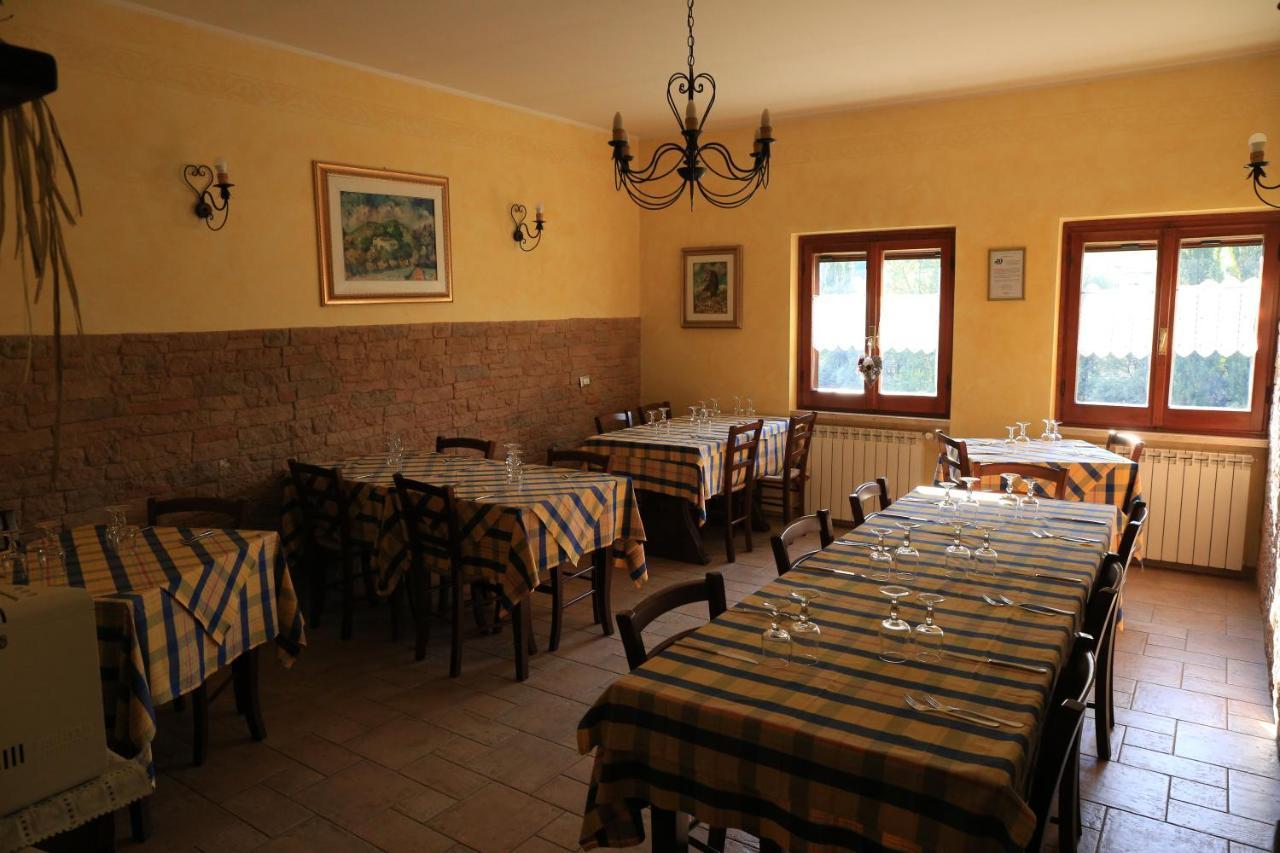 Agriturismo Il Casale Pica Posta Extérieur photo