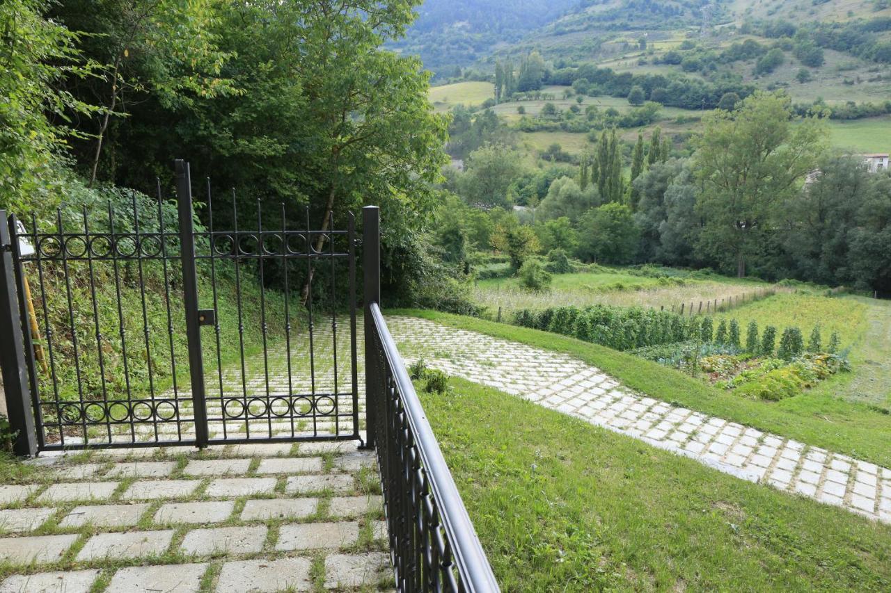 Agriturismo Il Casale Pica Posta Extérieur photo